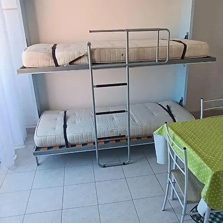Maison De La Apartment